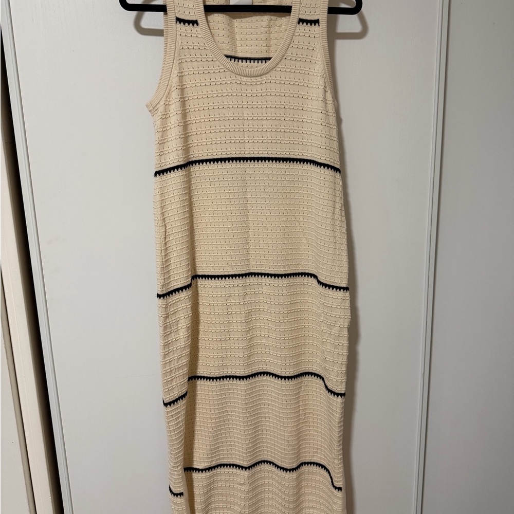 Varley Cream and Black Knit Maxi Dress - Picture 6 of 7